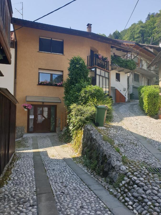 Apartma Na Klancu Кобарид Экстерьер фото