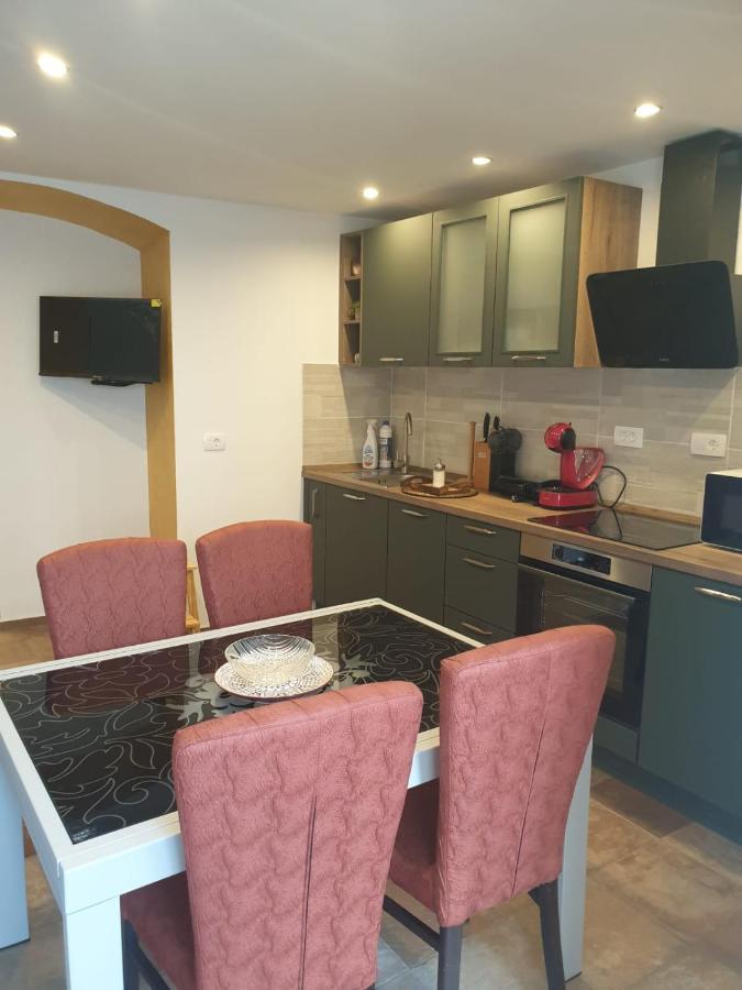 Apartma Na Klancu Кобарид Экстерьер фото